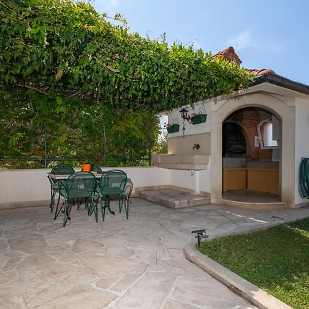 Bozica - Sea View Stone With Free Parking Casa de hóspedes Makarska