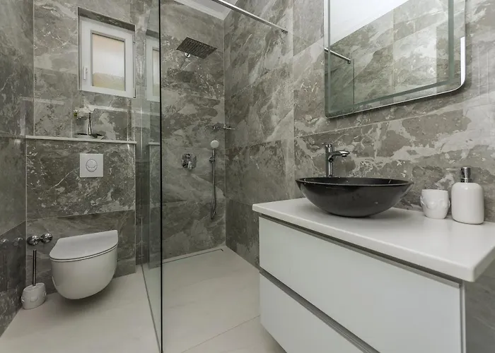 בית הארחה Bozica - Sea View Stone With Free Parking 3*