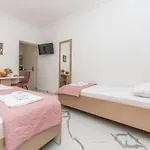 Bozica - Sea View Stone With Free Parking Pensjonat 3*