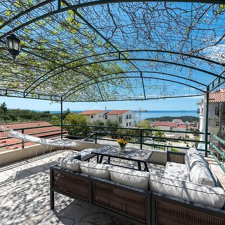 Bozica - Sea View Stone With Free Parking בית הארחה