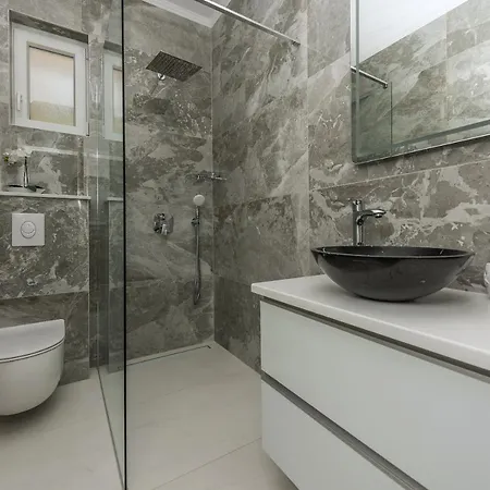 בית הארחה Bozica - Sea View Stone With Free Parking 3*